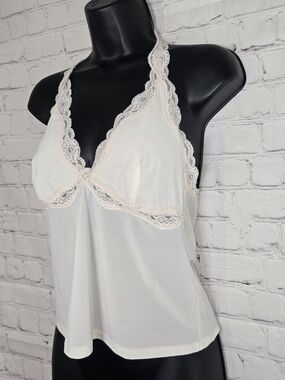 Out From Under Je T'aime Lace Halter Top Sz L Angel Grunge Ethereal Coquette